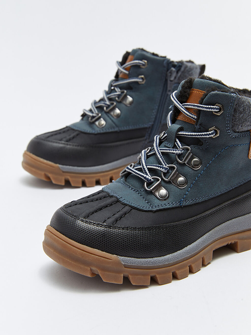 Бау және сырмалы ілмек ұлдар етігі-2