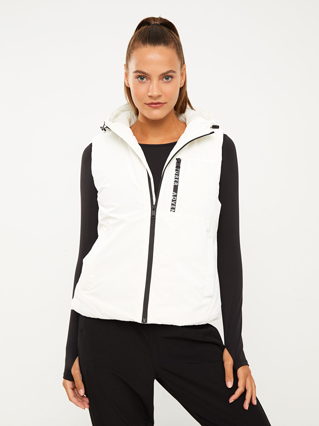 فيست خارجي منتفخ مطبوع بكابوش للسيدات-1