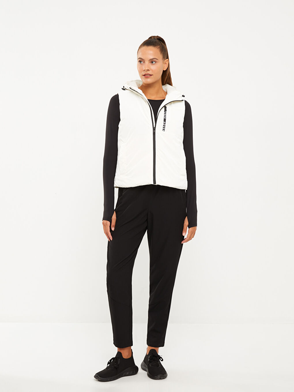 فيست خارجي منتفخ مطبوع بكابوش للسيدات-2