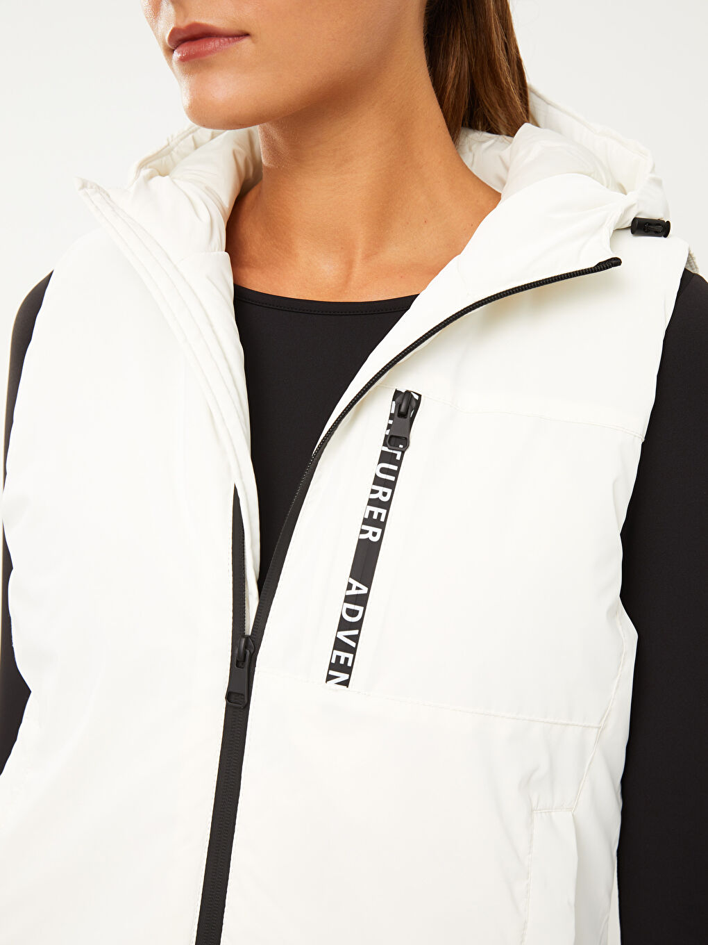 فيست خارجي منتفخ مطبوع بكابوش للسيدات-3