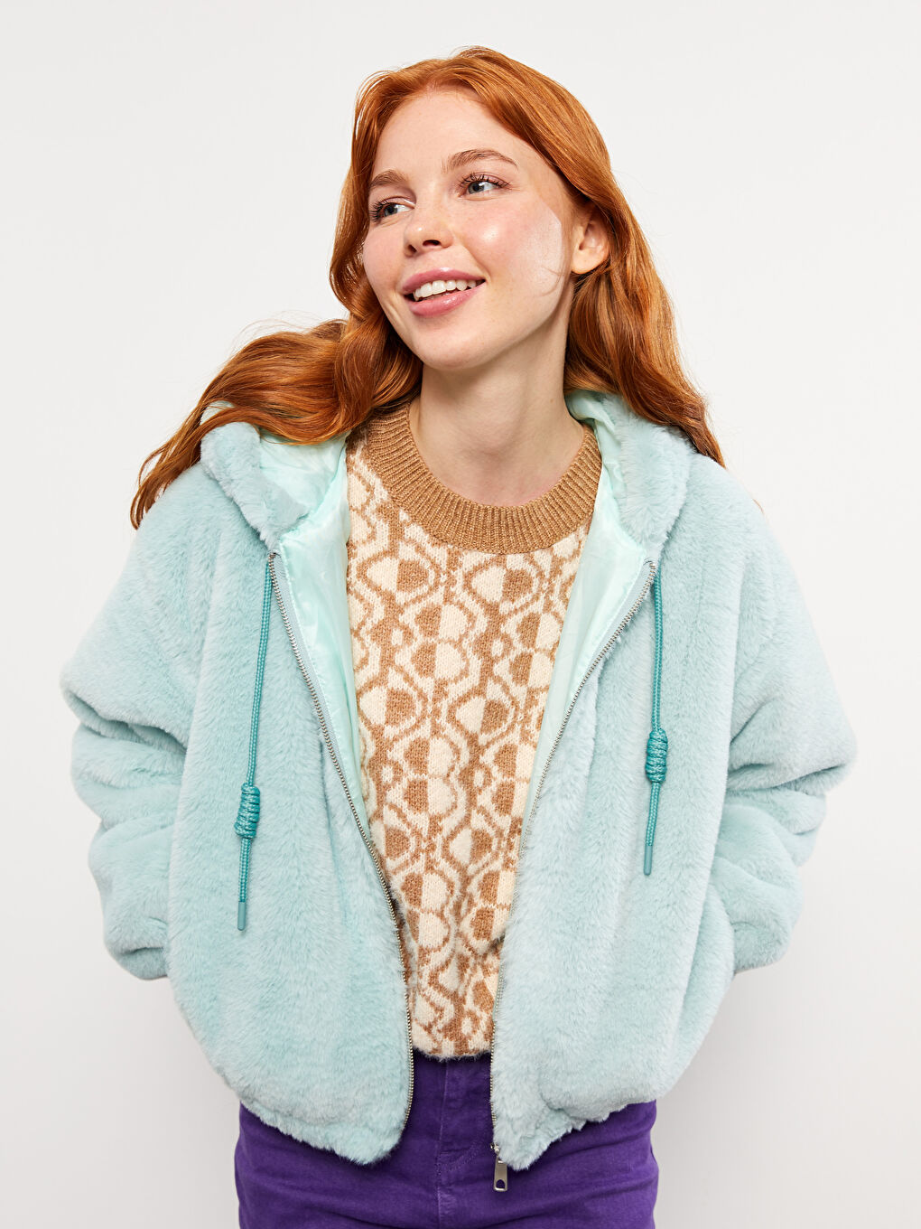 Yeşil Kapüşonlu Düz Uzun Kollu Pelüş Kadın Mont-1