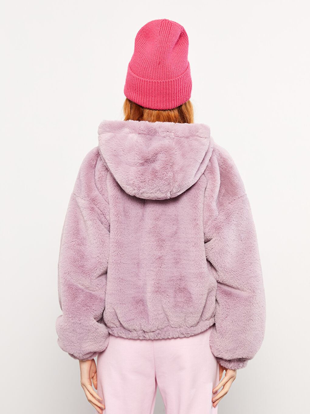 Pembe Kapüşonlu Düz Uzun Kollu Pelüş Kadın Mont-4