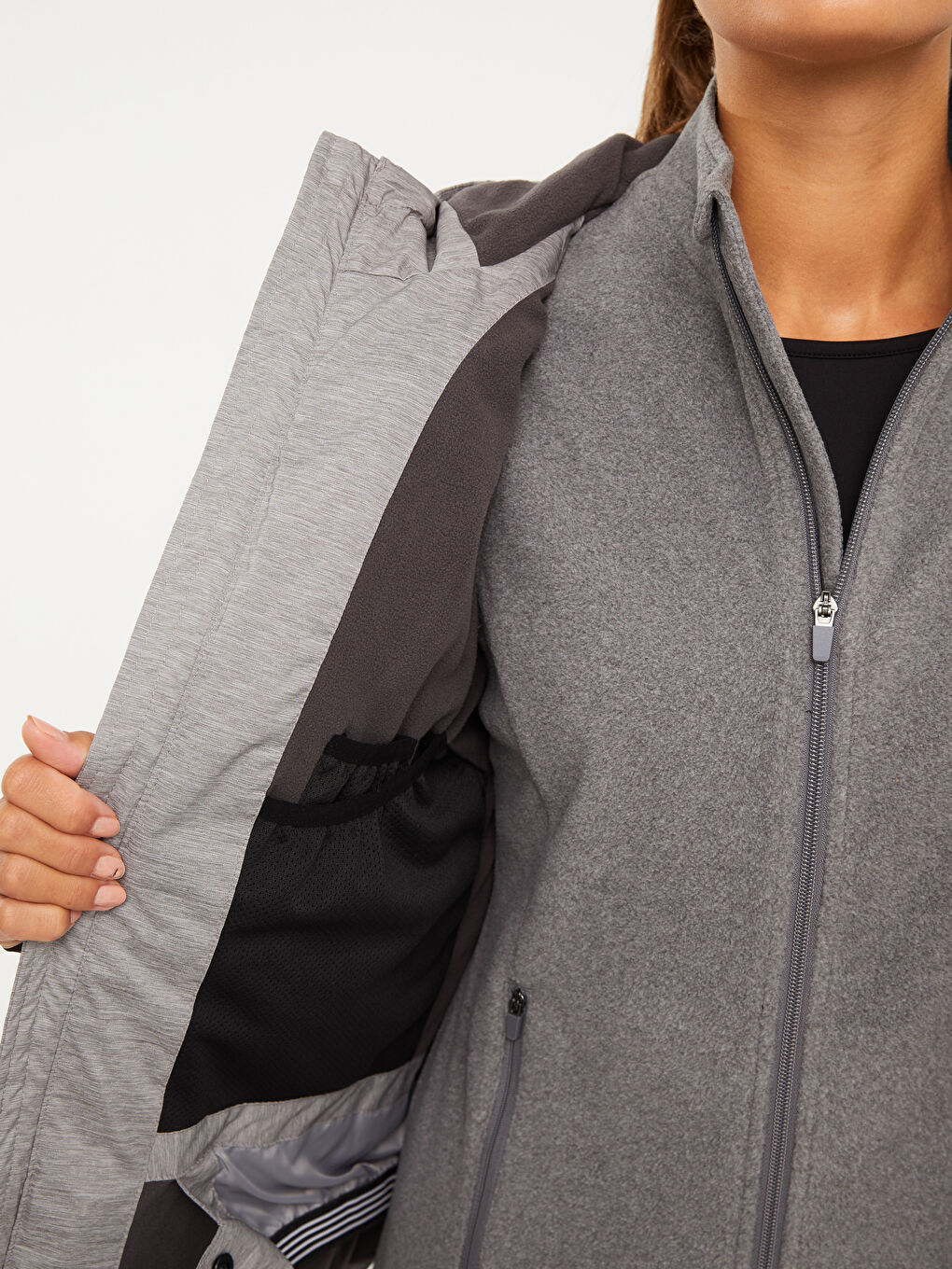 LCW OUTDOOR سترة تزلج نساء بقبّ بلوك ديال الألوان كم طويل -W23843Z8-LAL