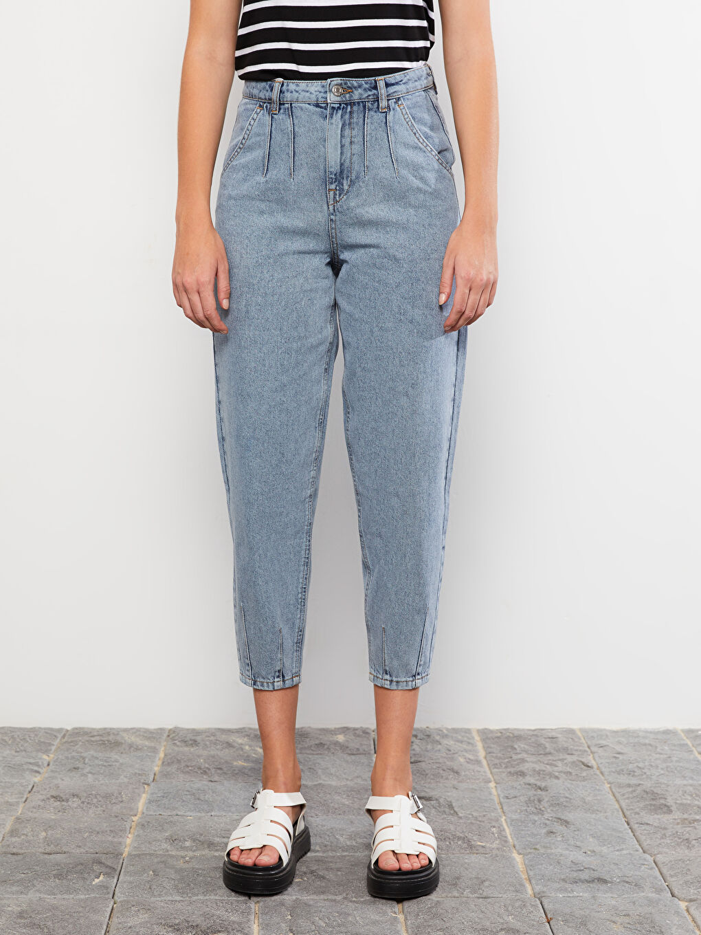 LCW Jeans High Waist Slouchy Straight Pocket Detailed Women's Rodeo Jeans -W23875Z8-311