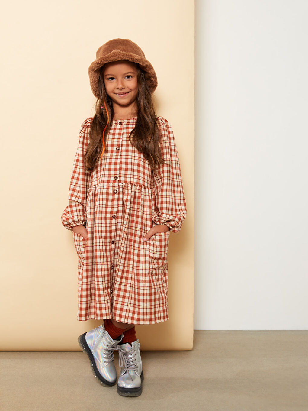 LCW Kids Rundhalsausschnitt Karo Langarm Mädchenkleid -W23908Z4-LLL