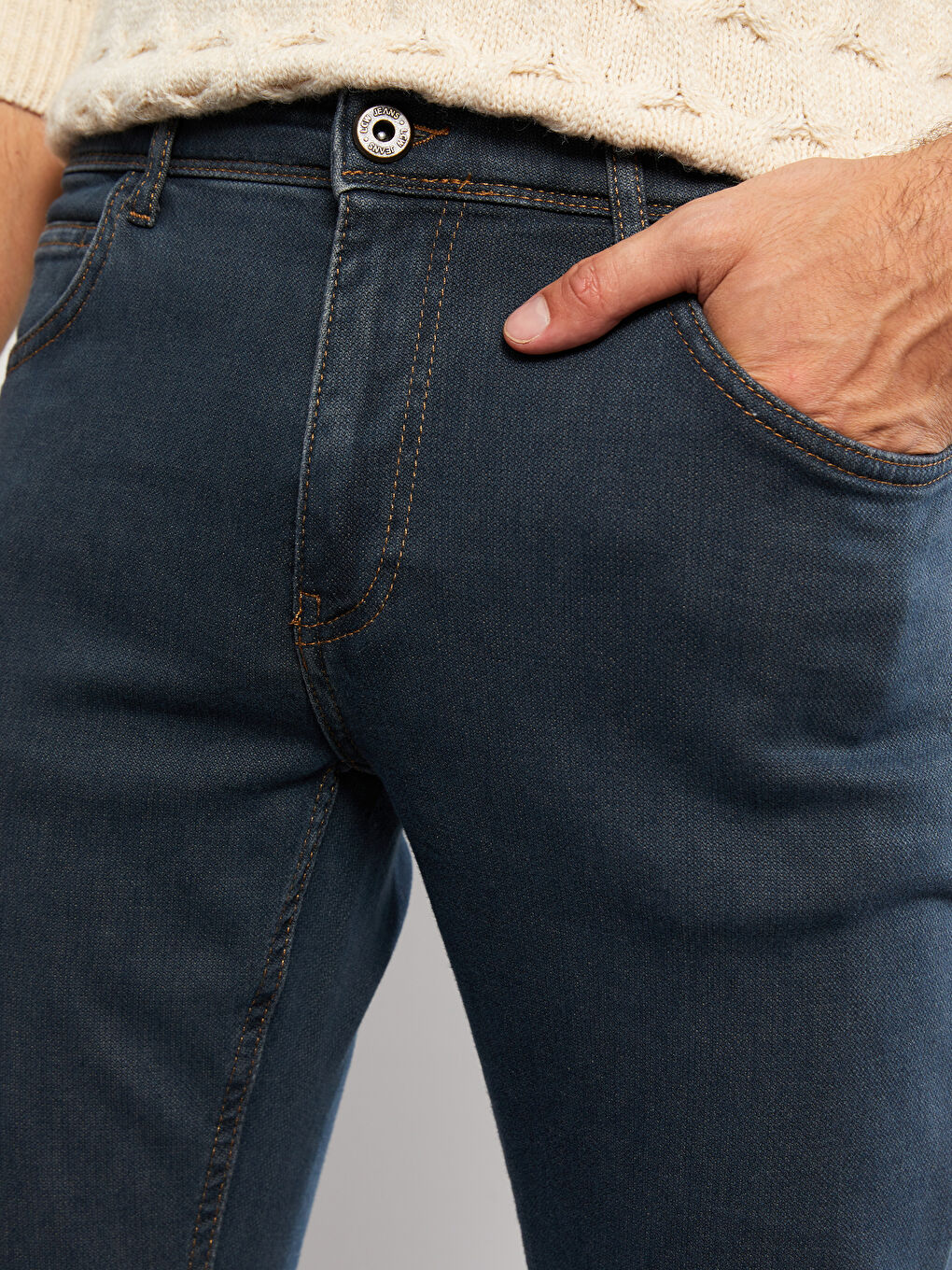 779 جينز بقصة عادية للرجال-2