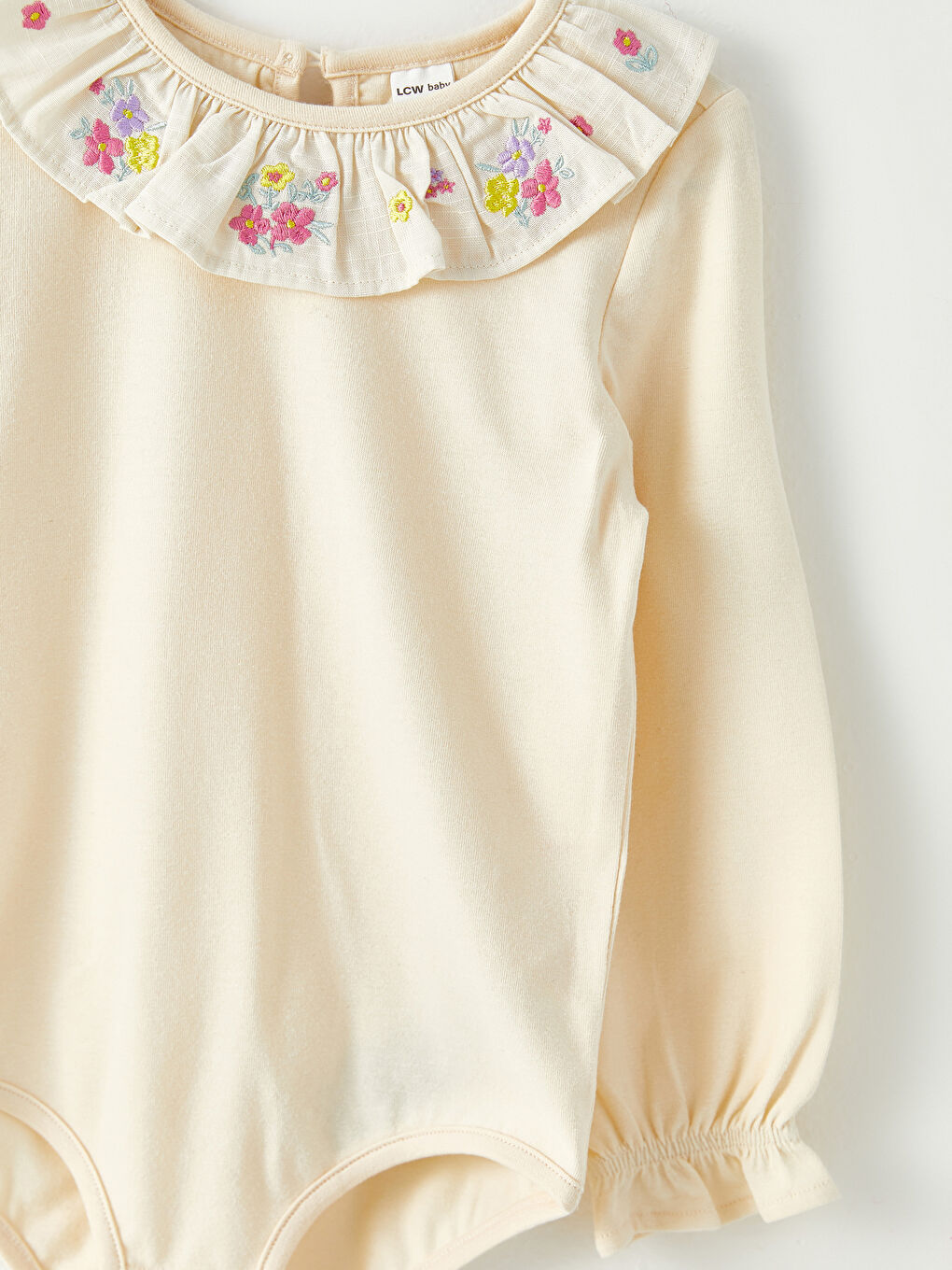 Body Bébé Fille Brodé Manches Longues Col Rond avec Entrejambe à Boutons-Pression-1