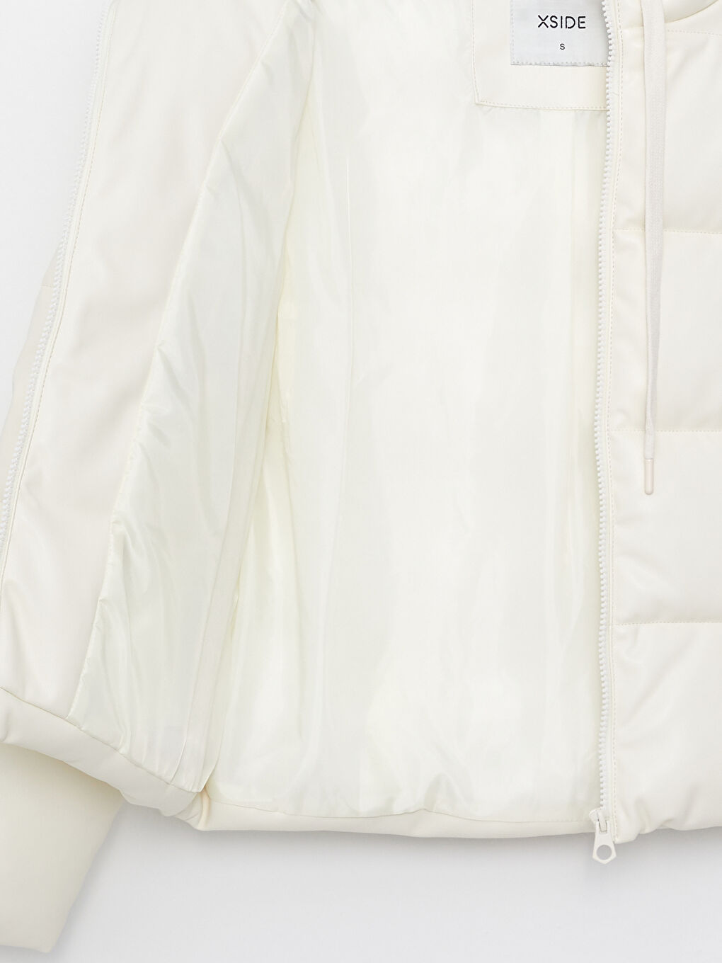 XSIDE Manteau Bouffant Uni à Capuche pour Femmes -W24057Z8-RFC