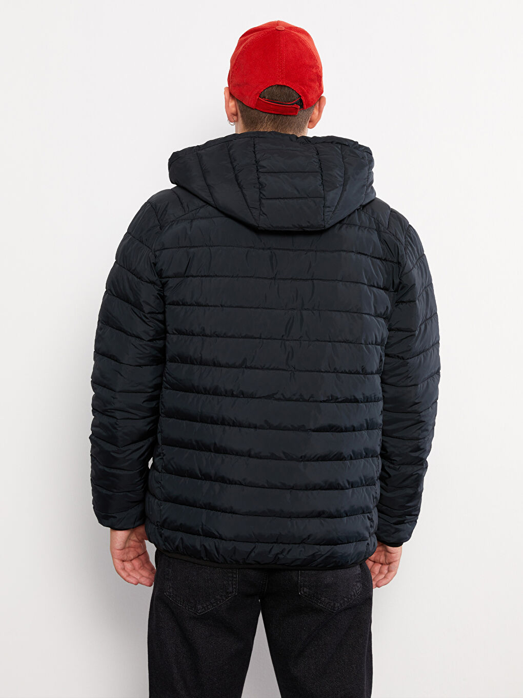 بالطو منتفخ بفتحة عادية بكابوش للرجال-5