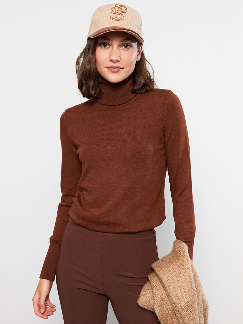 Kahverengi Balıkçı Yaka Düz Uzun Kollu Kadın Triko Kazak-1