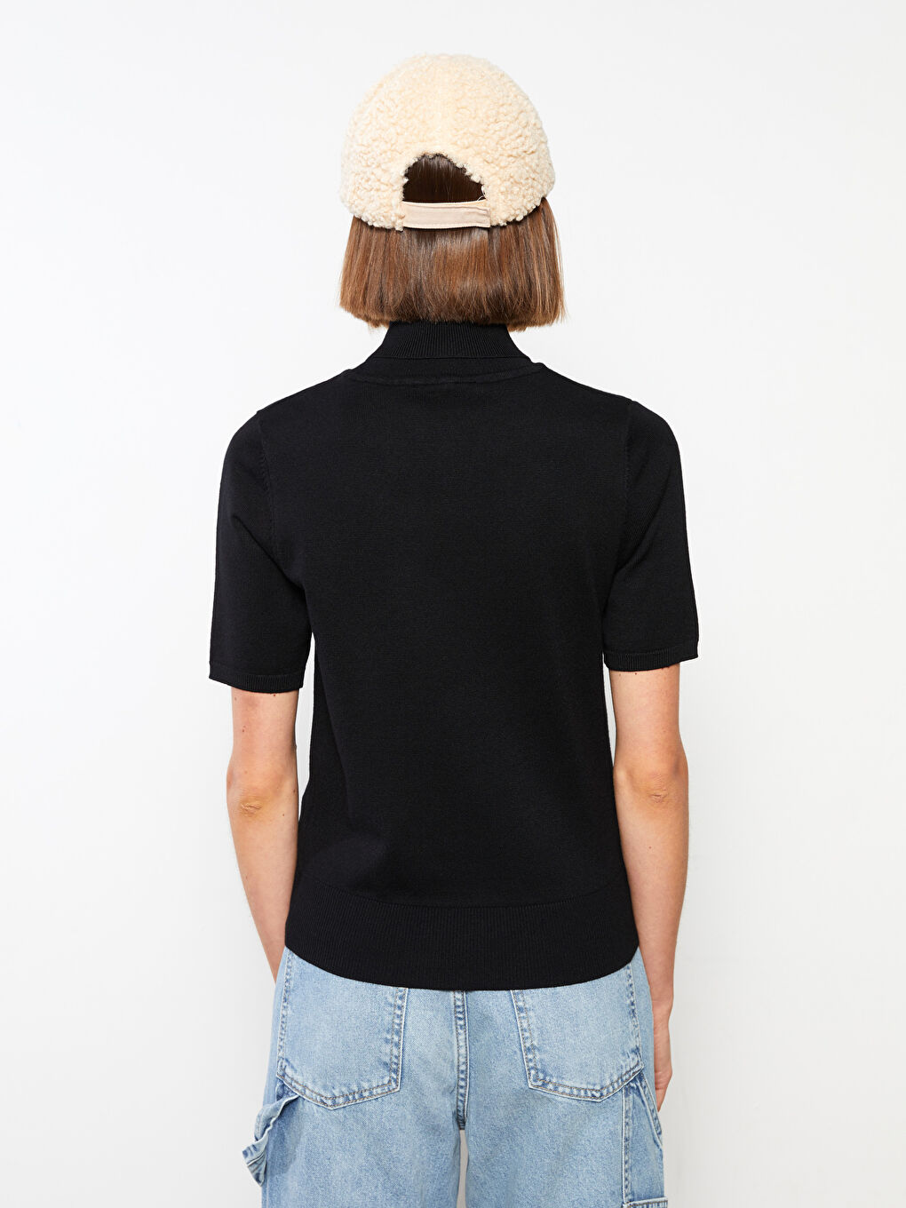 Siyah Balıkçı Yaka Düz Kısa Kollu Kadın Triko Kazak-4