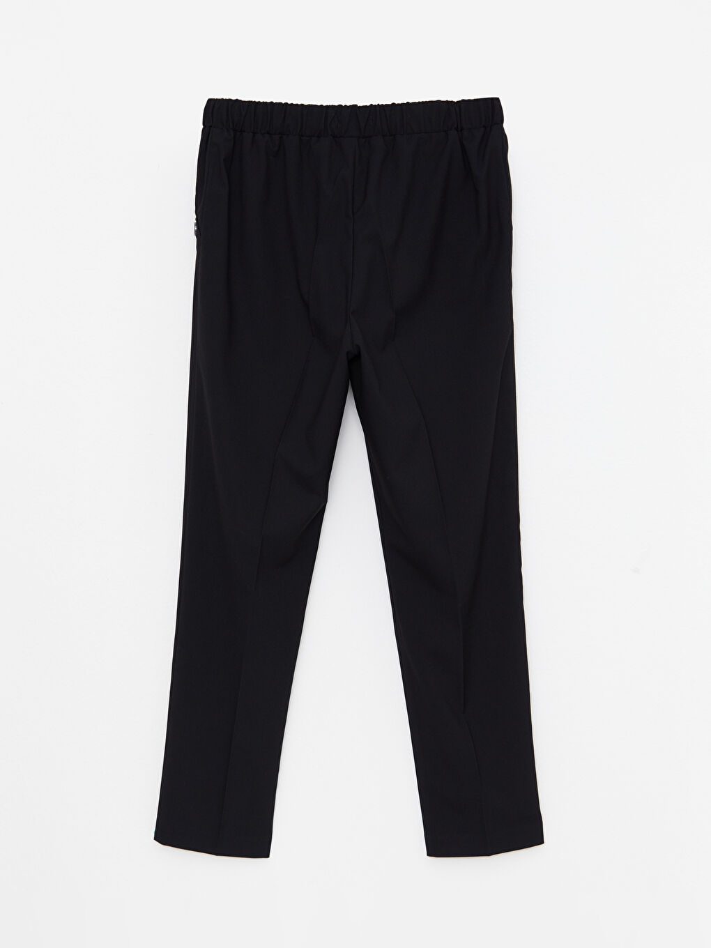 Jednostavne ženske pantalone standardnog kroja sa gumom na pojasu-6