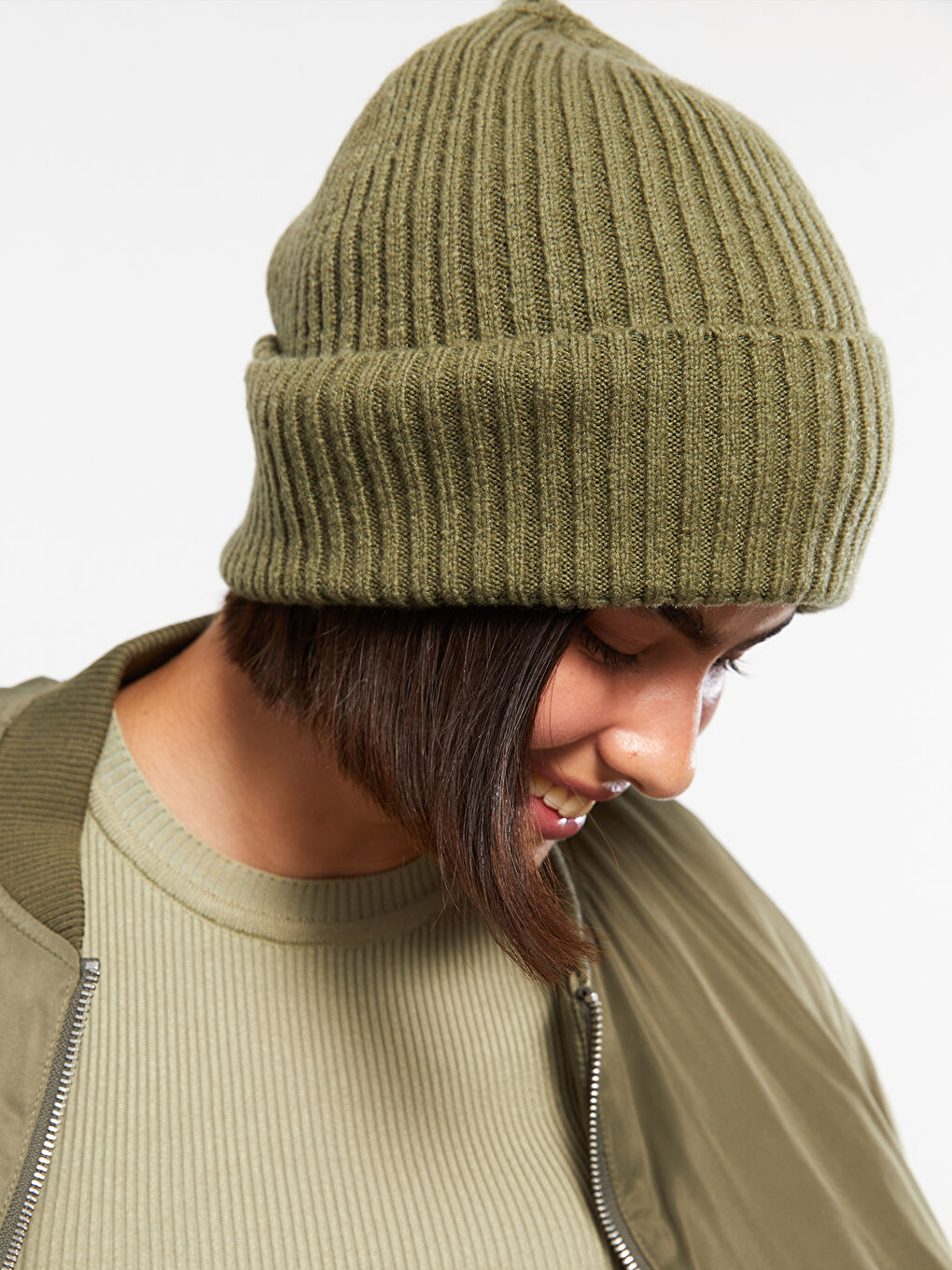 Žena TAMNO ZELENA Kapa