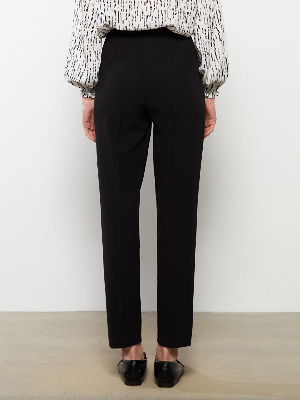 Siyah Kadın Düz Pantolon-5