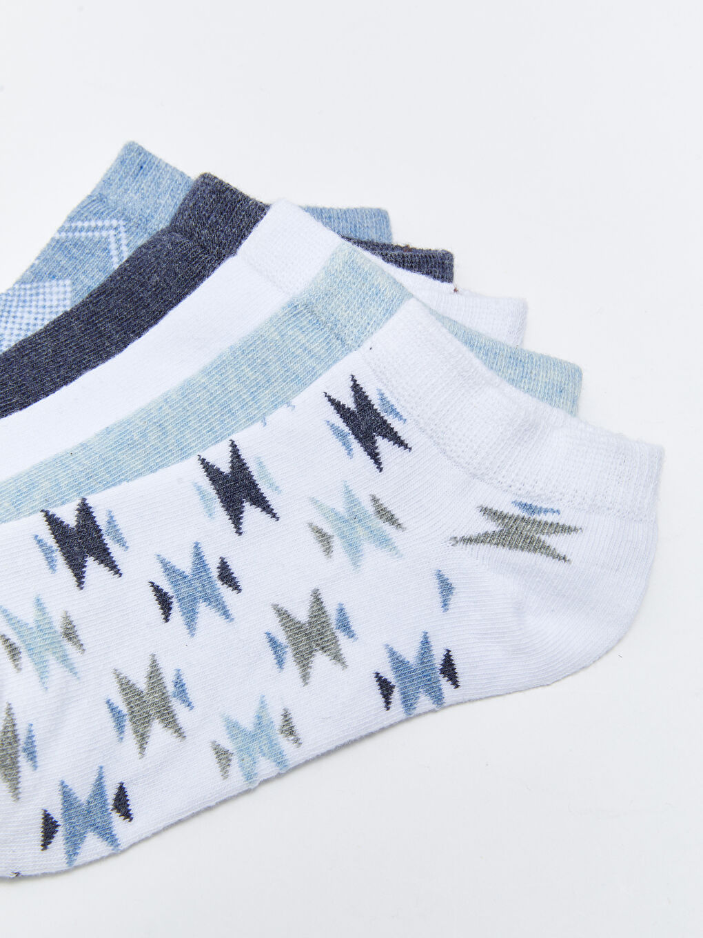 LCW DREAM Gemusterte Sneaker-Socken für Damen 5er-Pack -W24389Z8-FFB