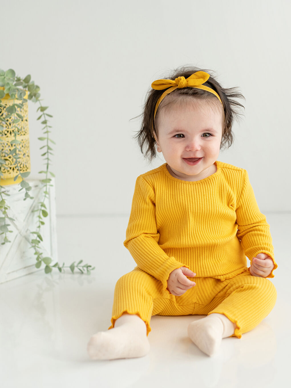 Sarı Bisiklet Yaka Uzun Kollu Basic Kız Bebek Pijama Takımı