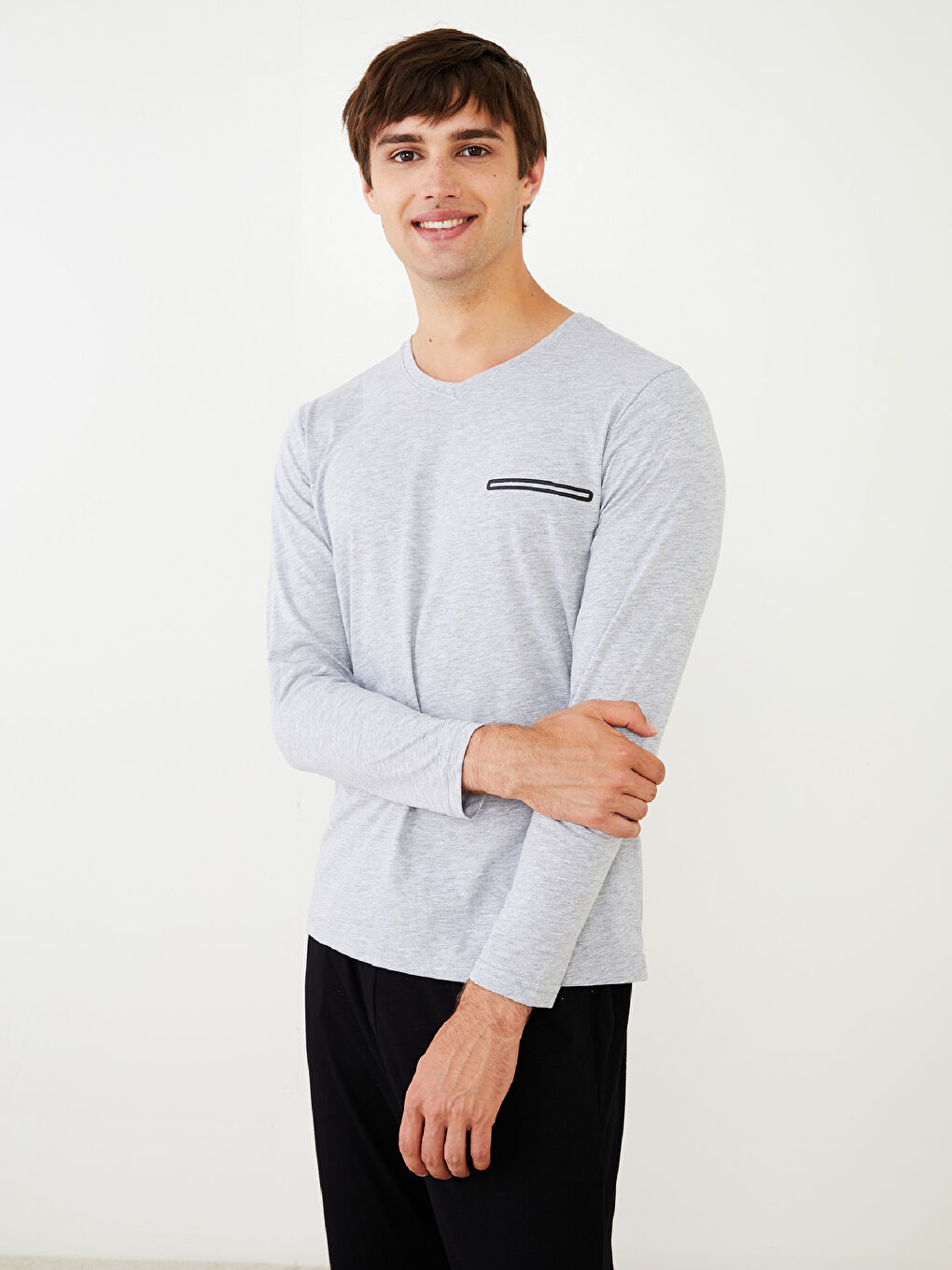 طقم بيجامة رجالي بقصة عادية-2