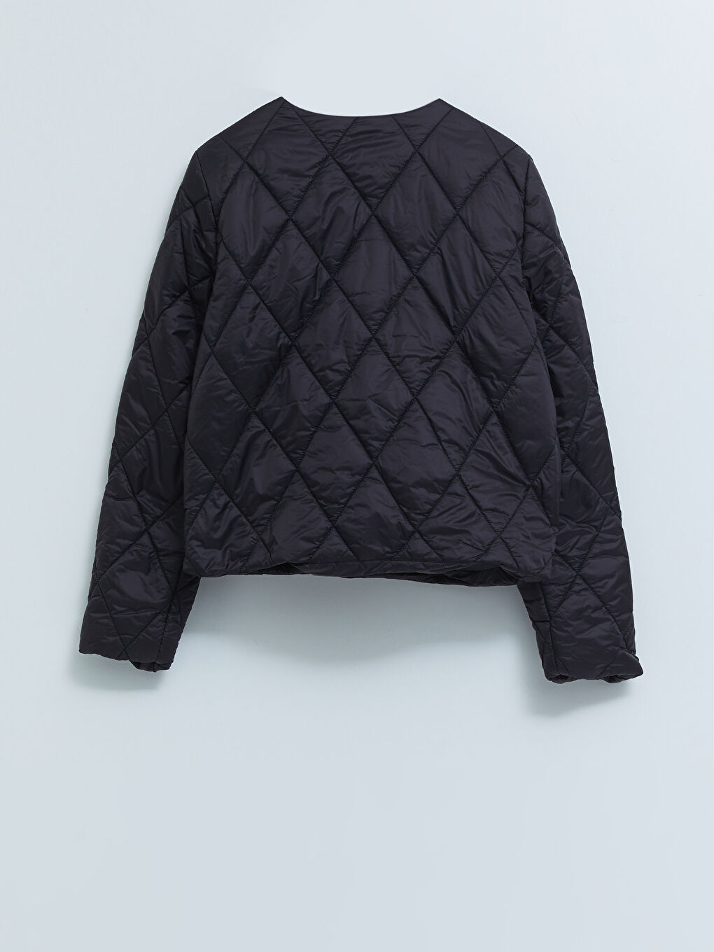 Siyah Bisiklet Yaka Kapitone Desenli Kadın Şişme Mont-7