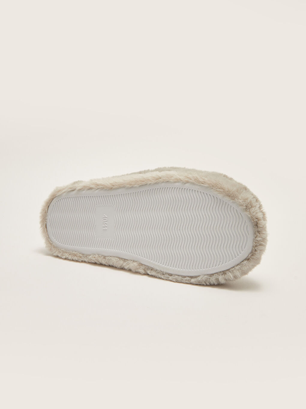 Embroidery Detailed Plush Women's Home Slippers-3