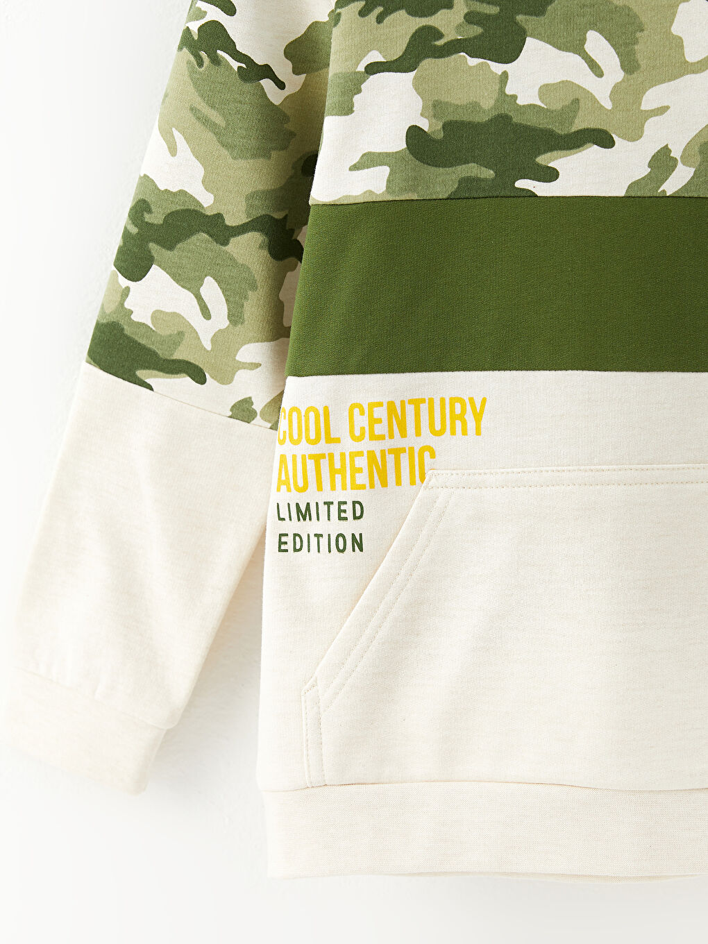 Yeşil Kapüşonlu Baskılı Uzun Kollu Erkek Çocuk Sweatshirt-5