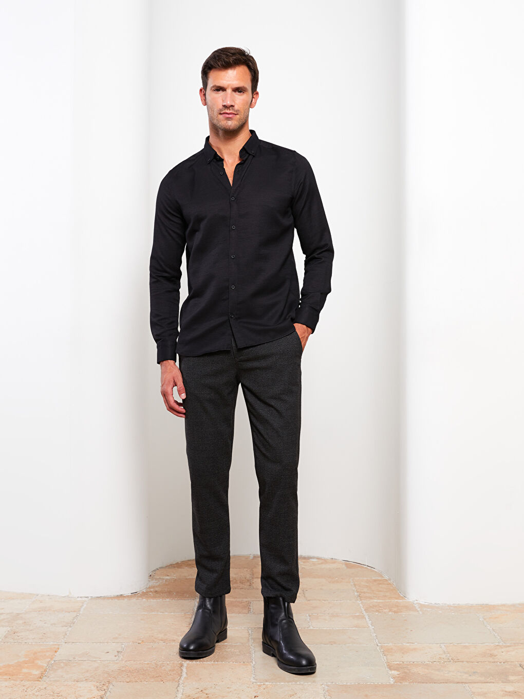 Siyah Slim Fit Uzun Kollu Armürlü Erkek Gömlek-2