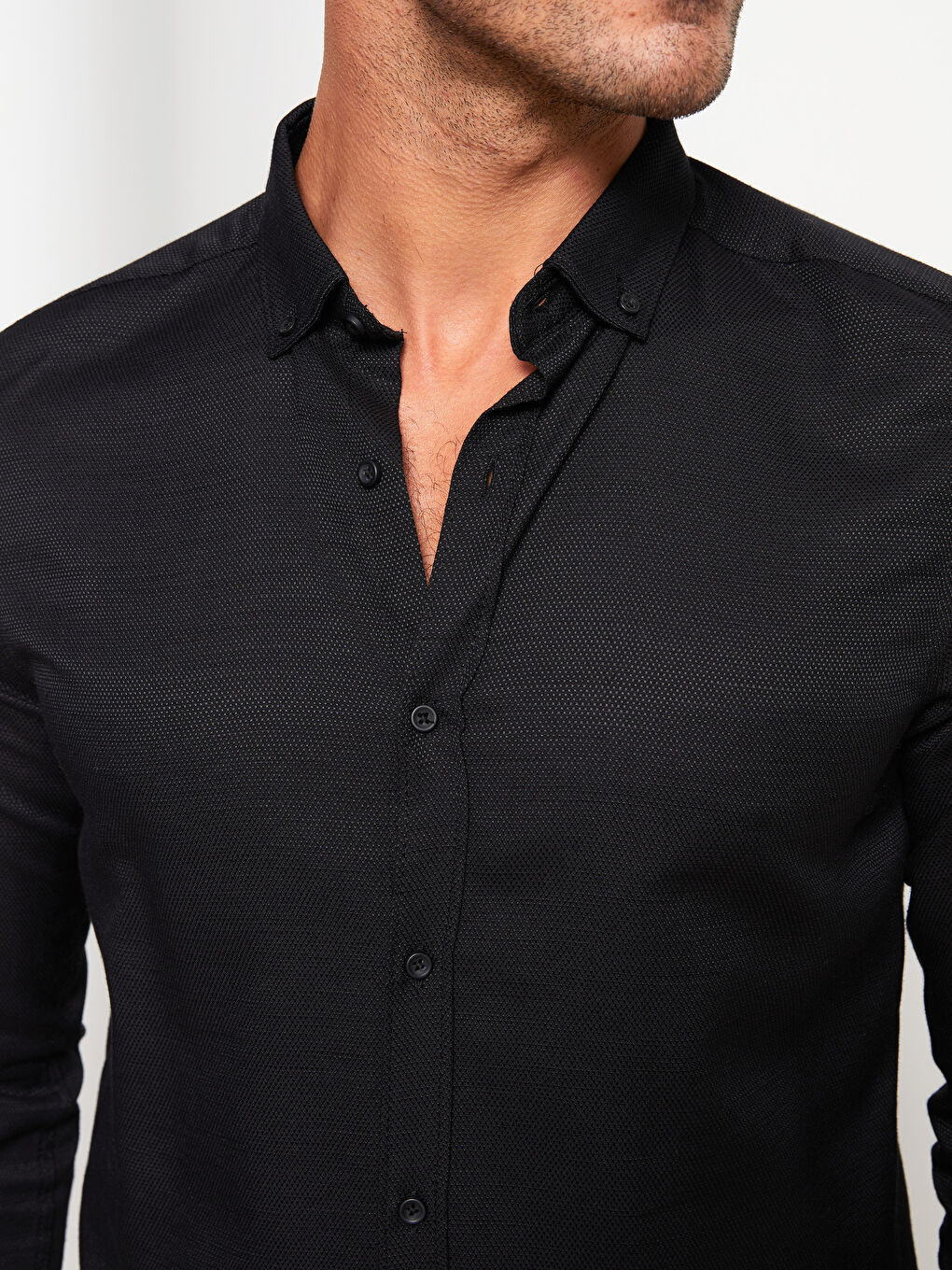 Siyah Slim Fit Uzun Kollu Armürlü Erkek Gömlek-5