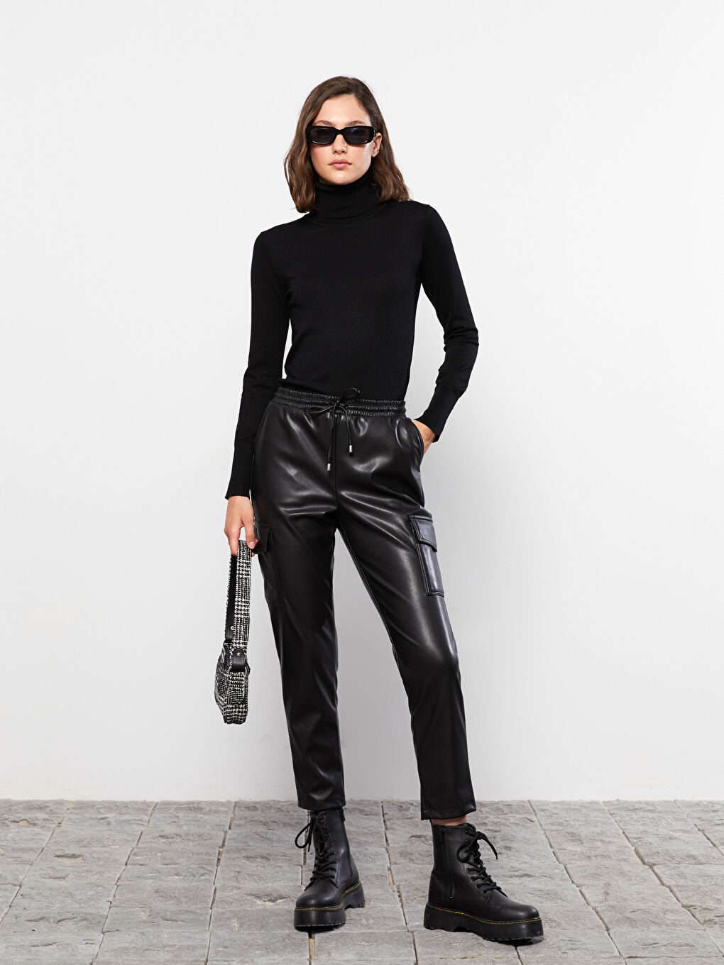 Әйелдерге арналған трикотаж биік жағалы өрнексіз ұзын жең жемпір