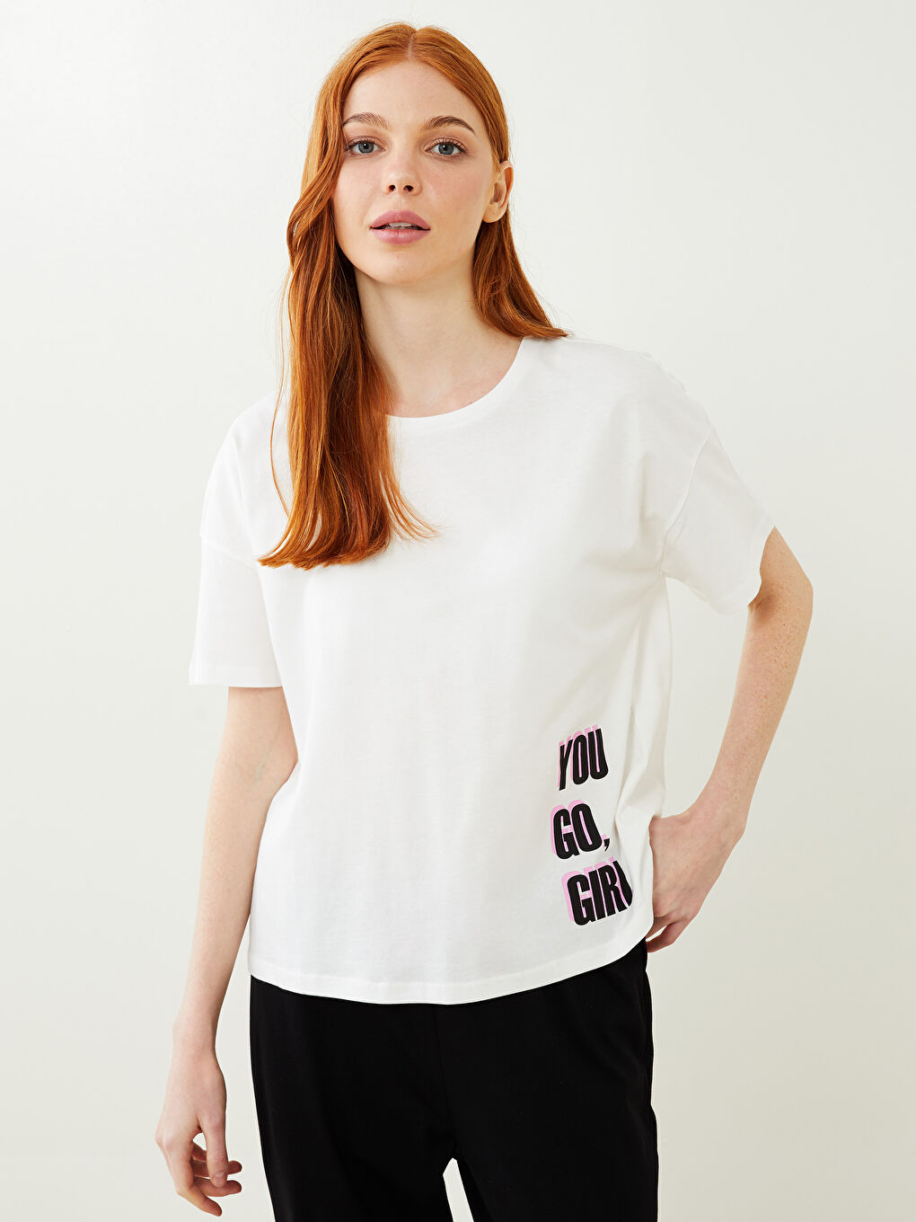 Set de pijama din bumbac cu mânecă scurtă imprimată și guler rotund pentru femei