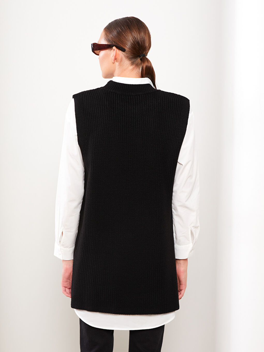 Women's Crew Neck Plain Knitwear Sweater Vest -W24650Z8-RQN