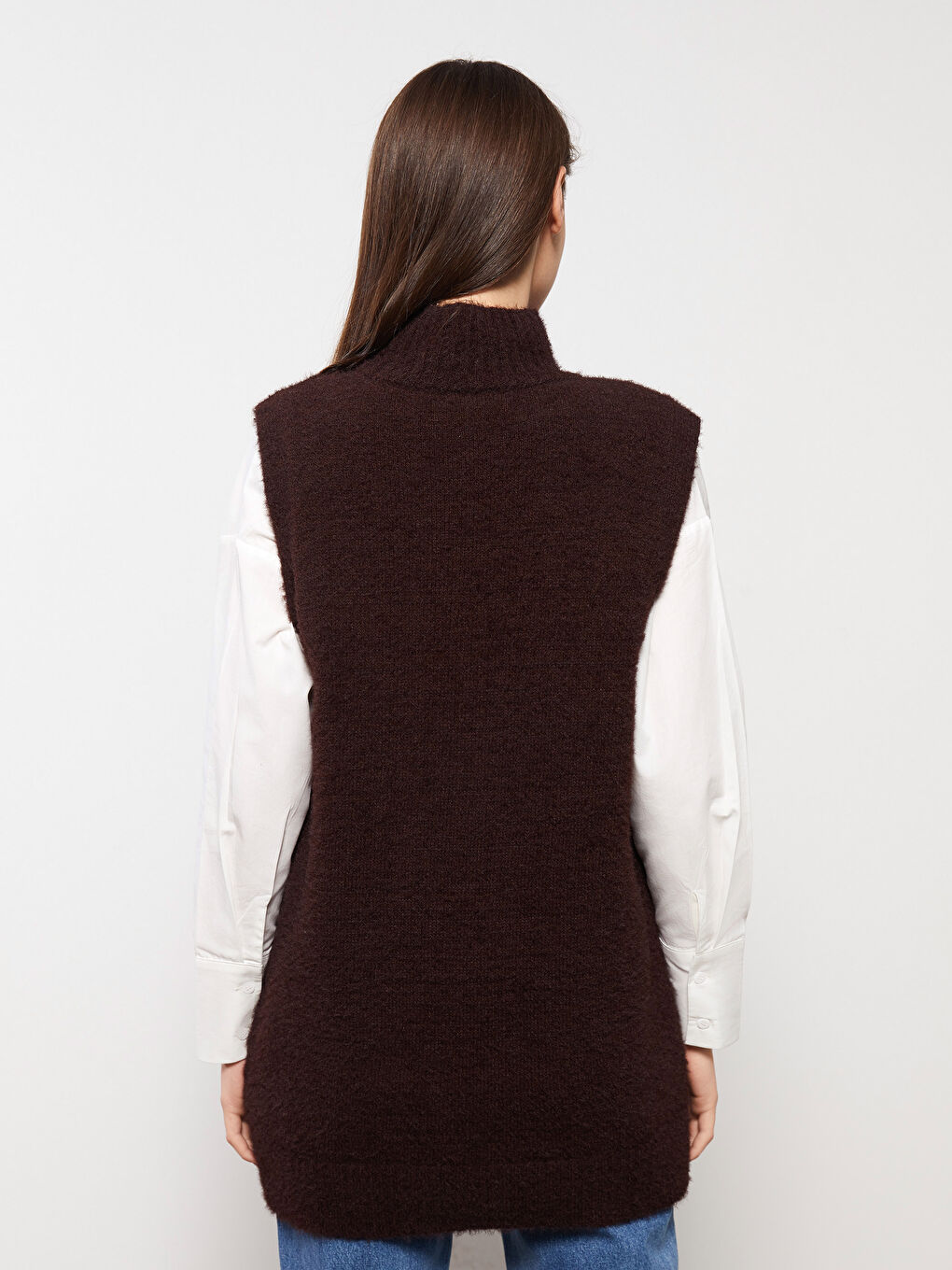 Kahverengi Dik Yaka Düz Triko Kadın Süveter-4