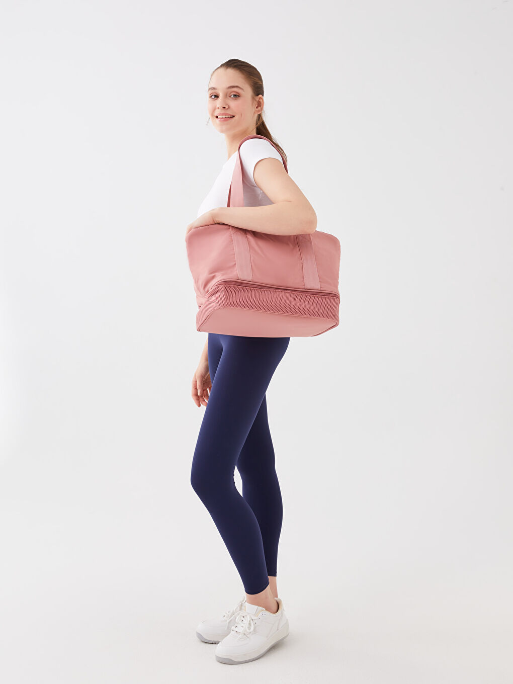 Pembe Paraşüt Kumaş Yazı Baskılı Kadın Spor Çantası-2