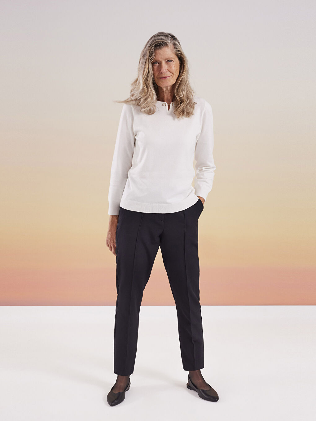 Women's Standard Fit Plain Trousers-1