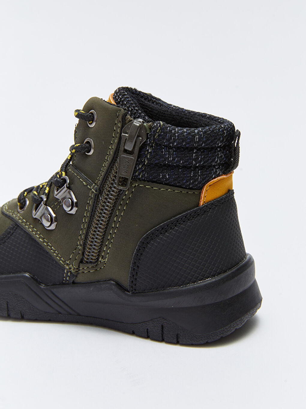 LCW STEPS Laces & Zipper Men's Boots -W24900Z1-QTR