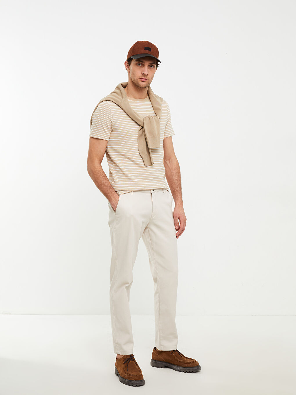 Casquette Homme en Suède à Étiquette Imprimée-2