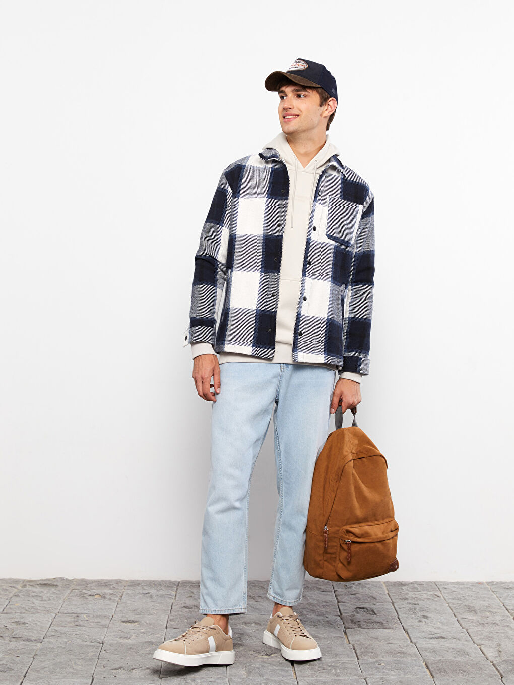 Casquette Chapeau en Velours Brodé pour Hommes-1
