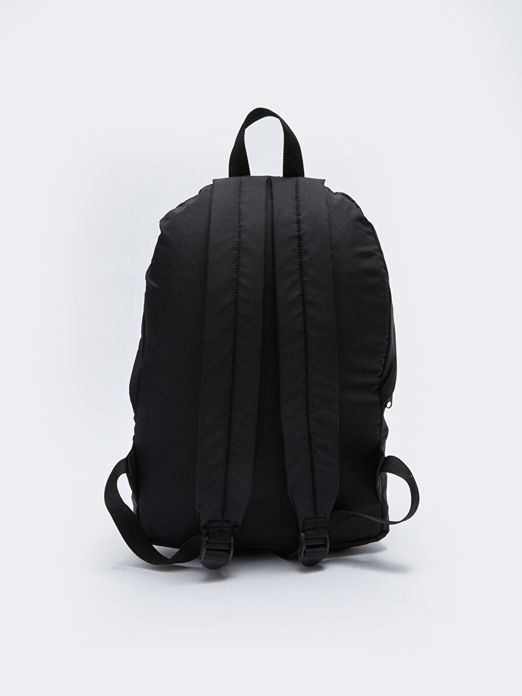 Siyah Paraşüt Kumaş Etiket Baskılı Kadın Sırt Çantası-2