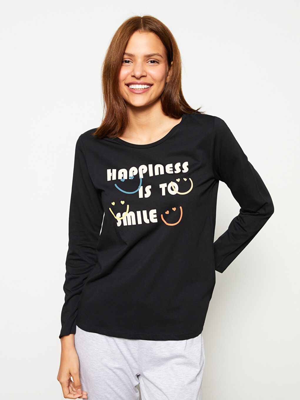 Gri Bisiklet Yaka Baskılı Uzun Kollu Kadın Pijama Takımı-1