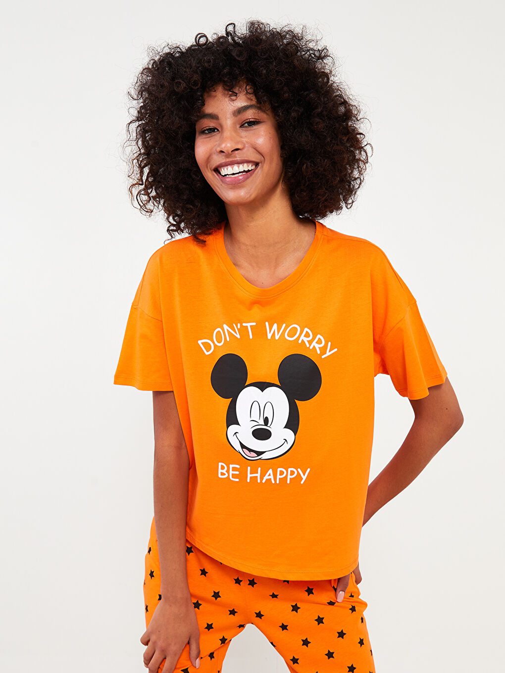 LCW Young Crew Neck Mickey Mouse Printed Short Sleeve Cotton Women's Pajamas Set -W24992Z8-LSR
