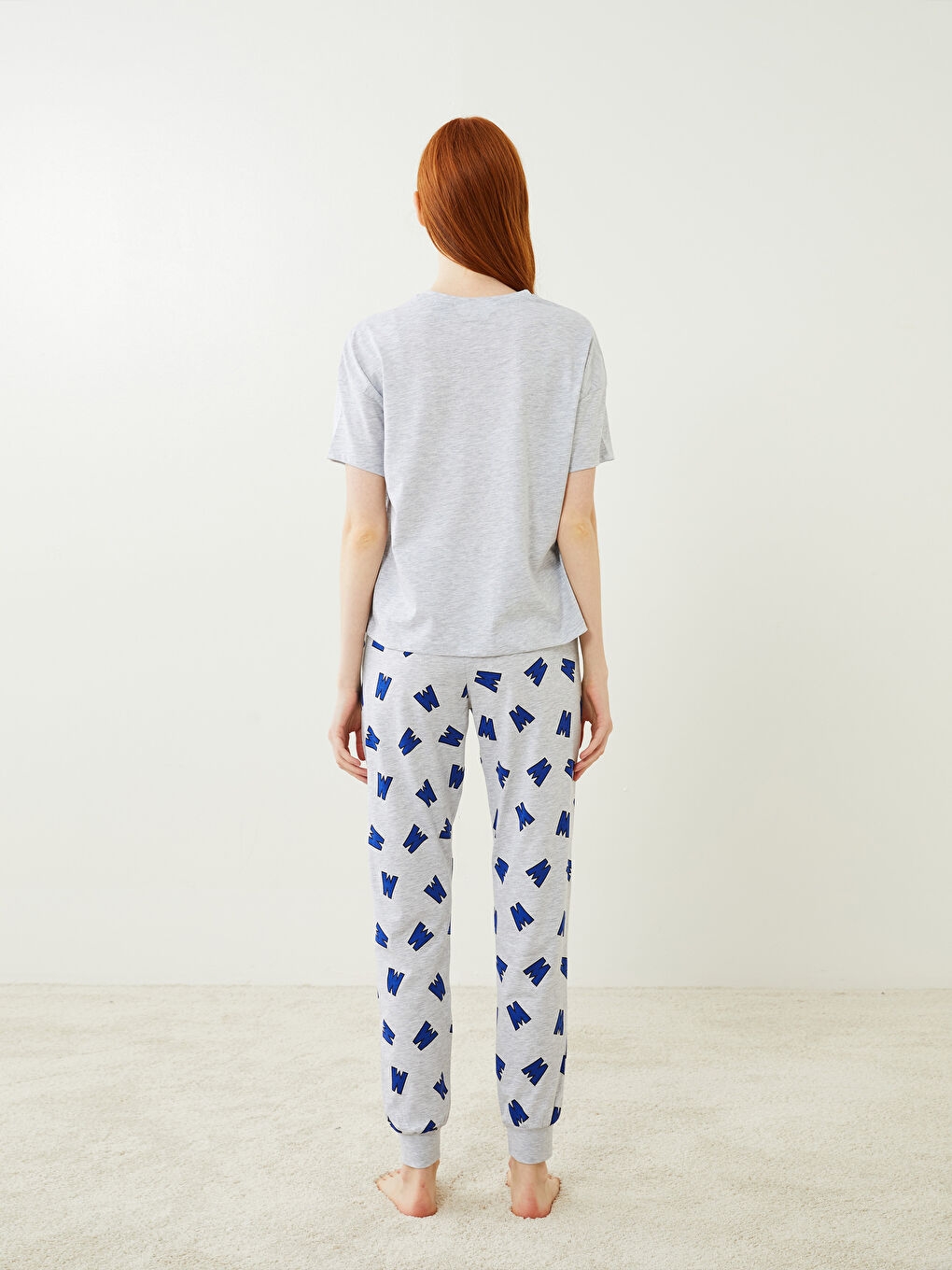 Crew Neck Mickey Mouse Printed Short Sleeve Women's Pyjamas Set-4