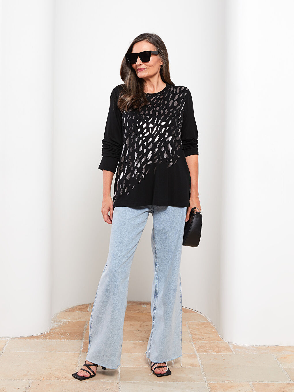 Siyah Bisiklet Yaka Desenli Uzun Kollu Kadın Bluz-2