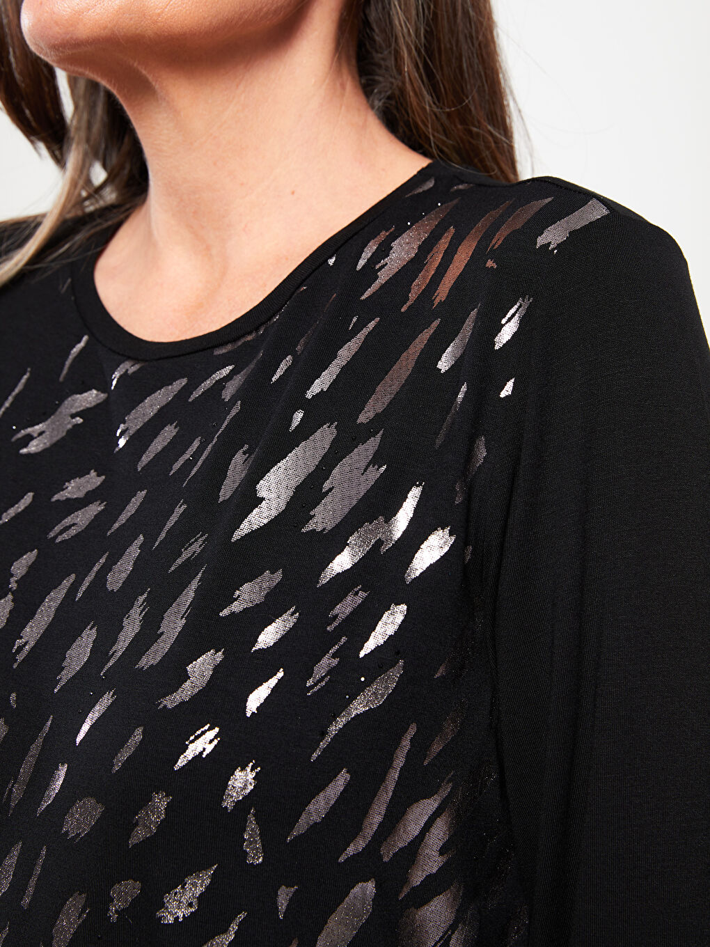 Siyah Bisiklet Yaka Desenli Uzun Kollu Kadın Bluz-3