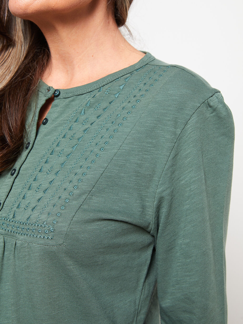 Crew Neck Embroidered Long Sleeve Cotton Women's T-Shirt-2