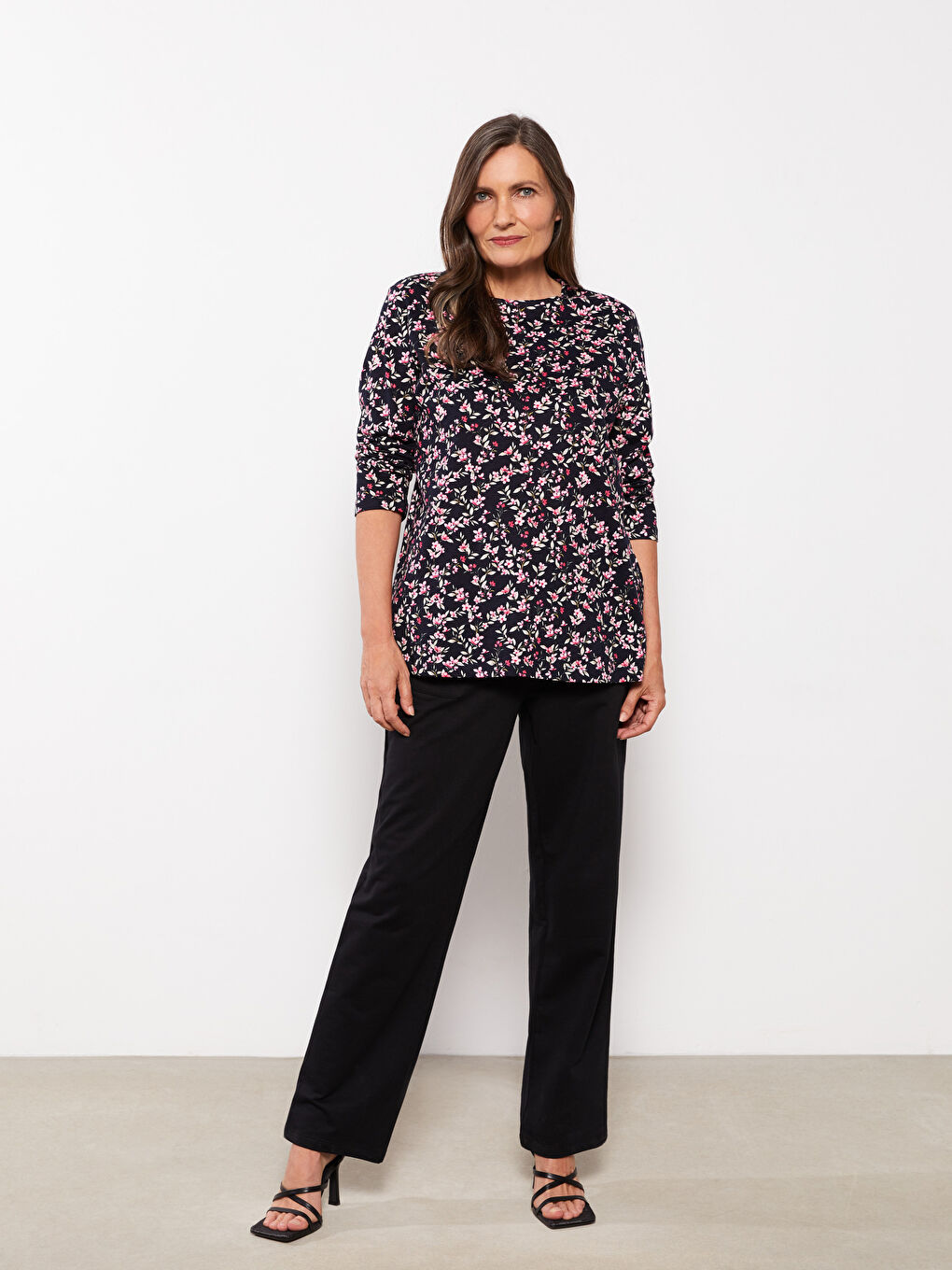 Lacivert Bisiklet Yaka Desenli Uzun Kollu Pamuklu Kadın Tişört