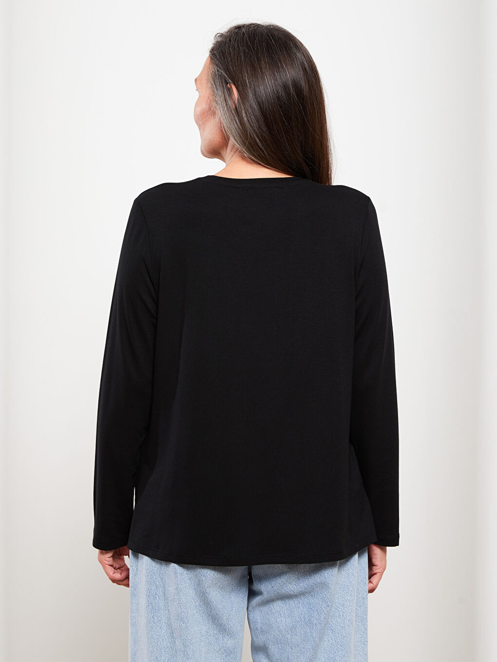 Siyah Bisiklet Yaka Pul Payet İşlemeli Uzun Kollu Kadın Bluz-3