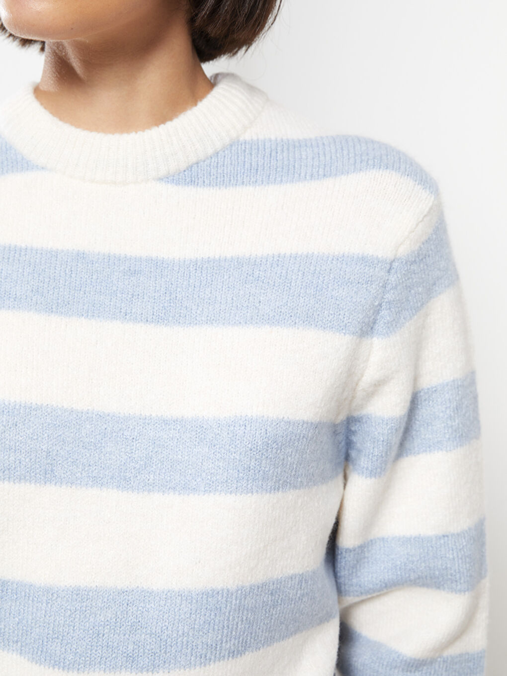 Stand Up Collar Striped Long Sleeve Crop Women's Knitwear Sweater-2