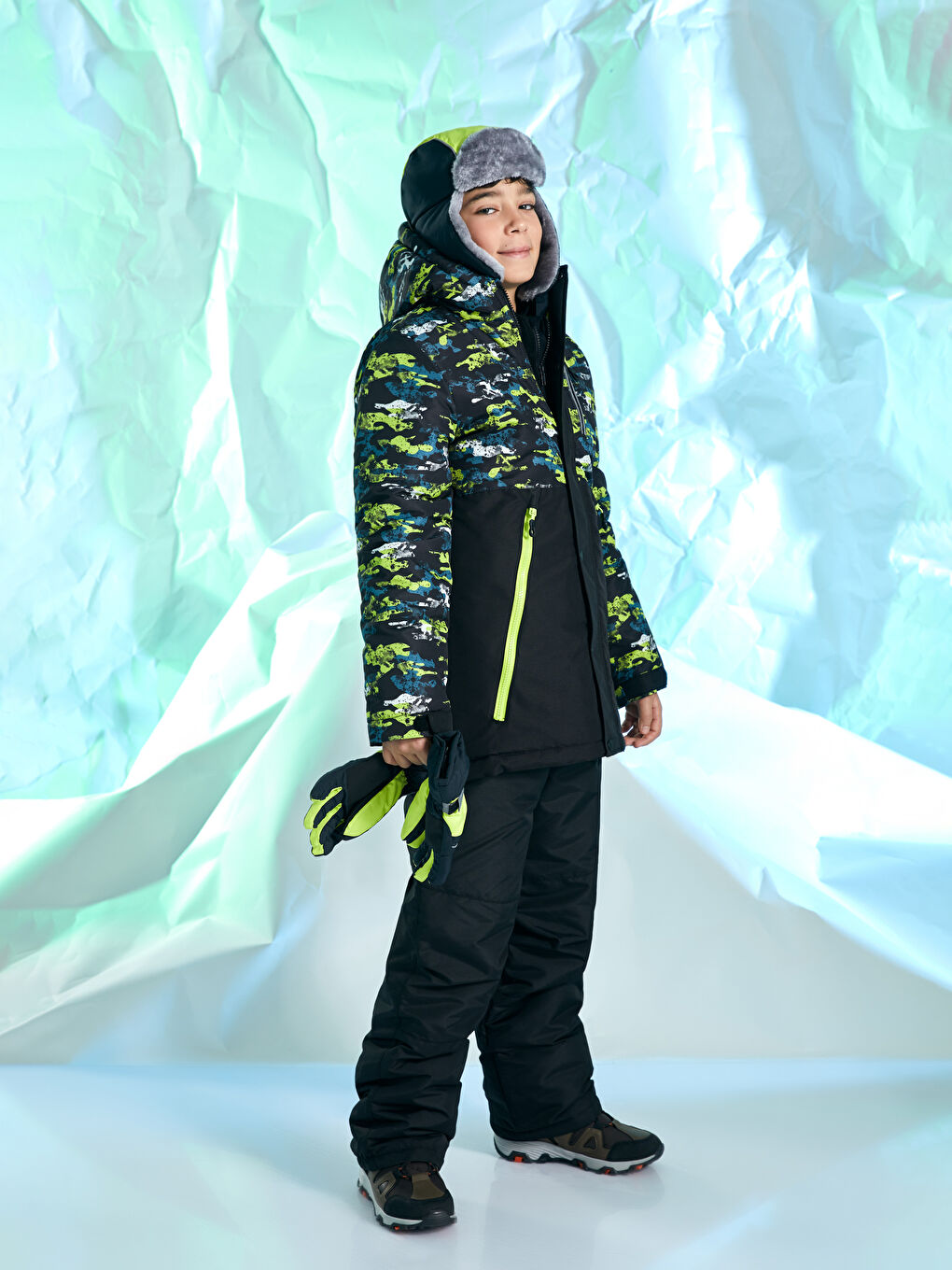 LCW Kids Pantalone za skijanje za dečake sa elastičnim strukom -W25085Z4-CVL