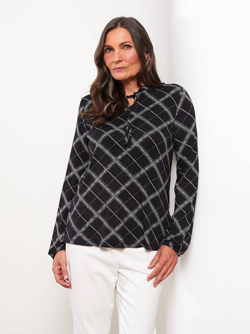 Tie Neck Patterned Long Sleeve Women's T-shirt