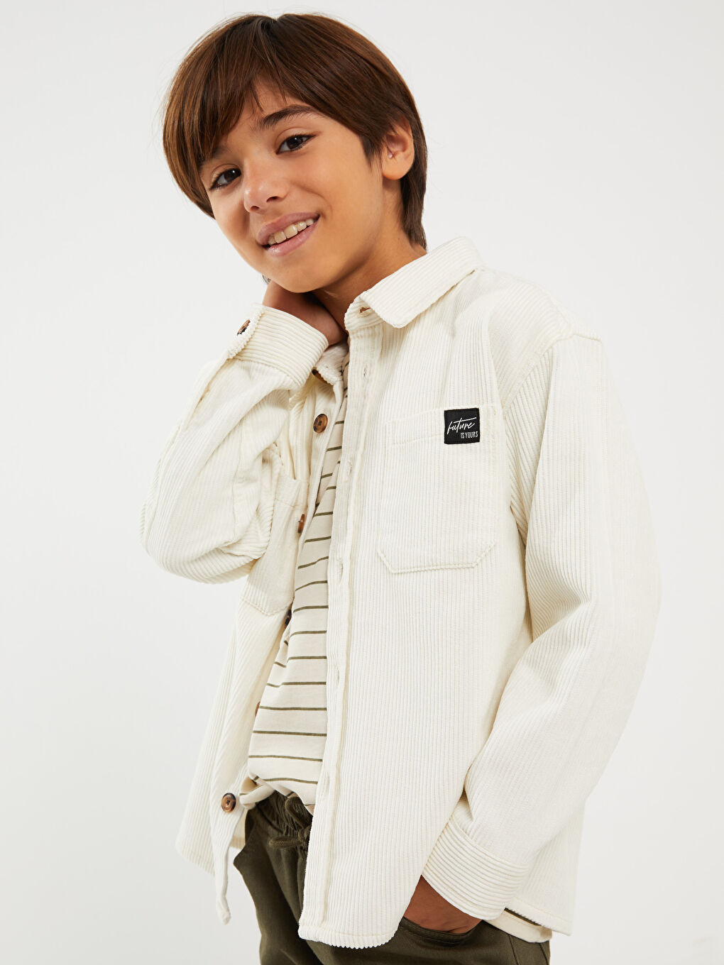 Ekru Rahat Kalıp Kadife Erkek Çocuk Gömlek-1