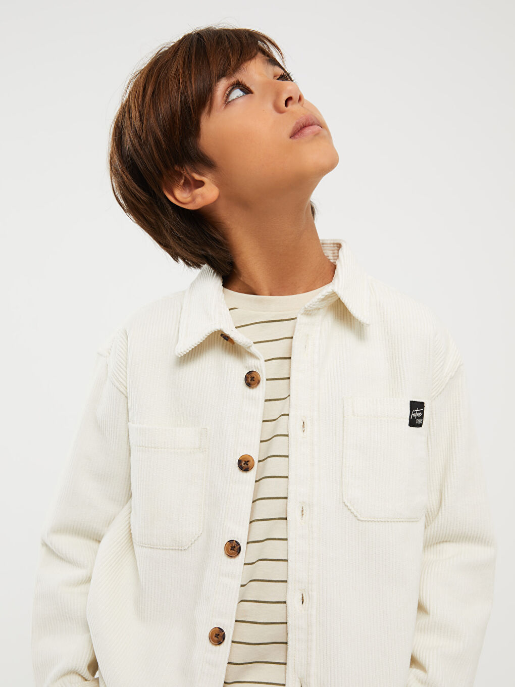 Ekru Rahat Kalıp Kadife Erkek Çocuk Gömlek-2