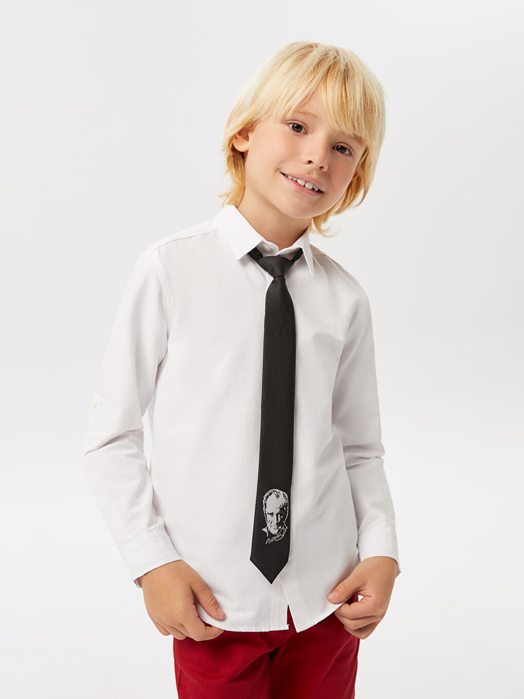 Beyaz Uzun Kollu Poplin Erkek Çocuk Gömlek ve Atatürk Baskılı Kravat-1
